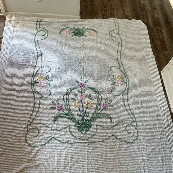 White Chenille Bedspread with Green Scrollwork and Pastel Floral Accents